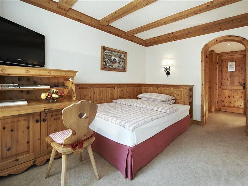 Crystal Hotel Superior St. Moritz Exterior photo